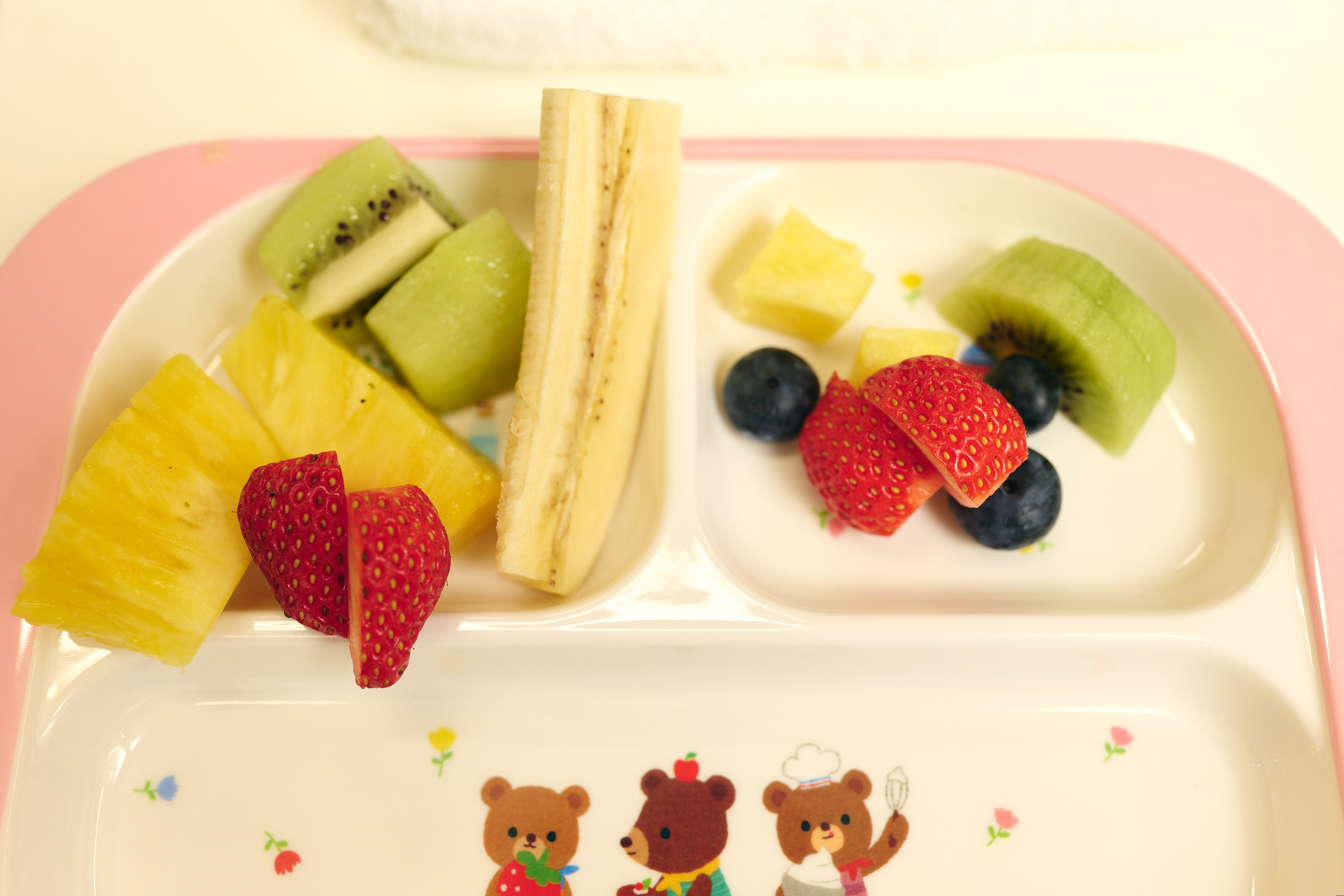 こどもお菓子教室で材料を準備する様子 2