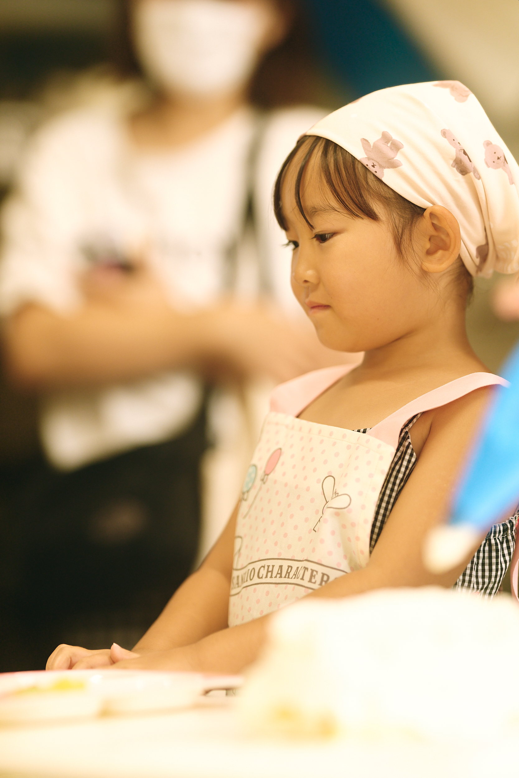 こどもお菓子教室で笑顔を見せる子どもたち 7